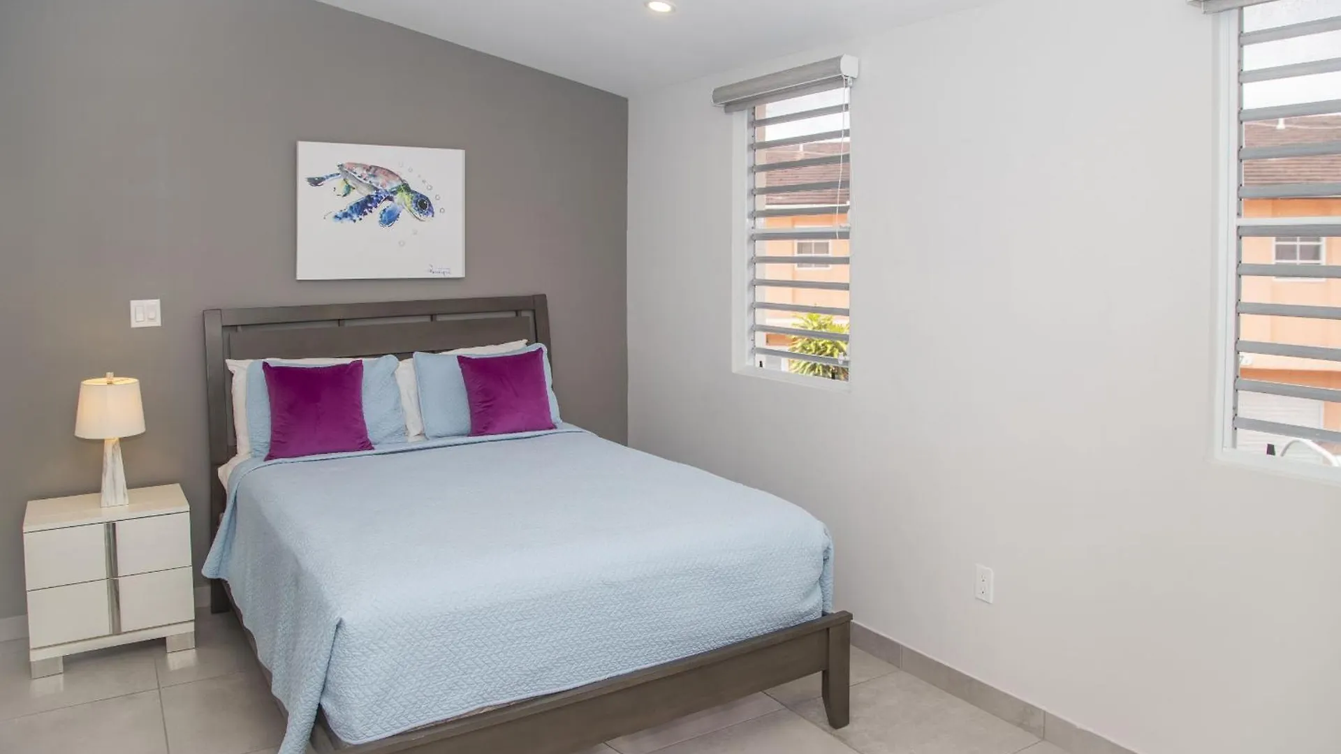 Vila 246D South Finger Jolly Harbour 0*,  Antigua a Barbuda